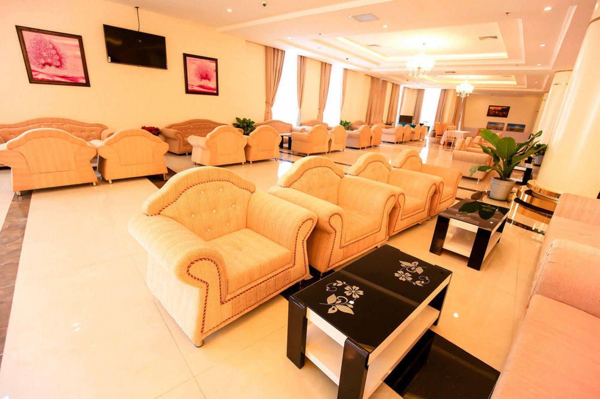 Bavico Plaza Hotel Da Lat Dış mekan fotoğraf